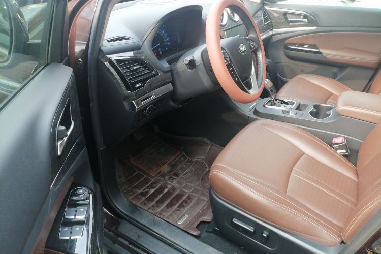 比亚迪S7 2016款 2.0T 自动尊贵型Plus中控内饰20