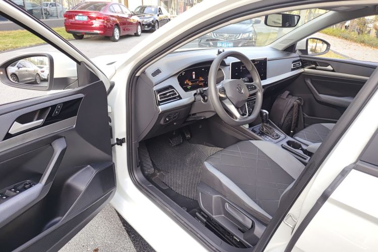 大众 朗逸 2023款 改款 1.5L 自动得逸版中控内饰20