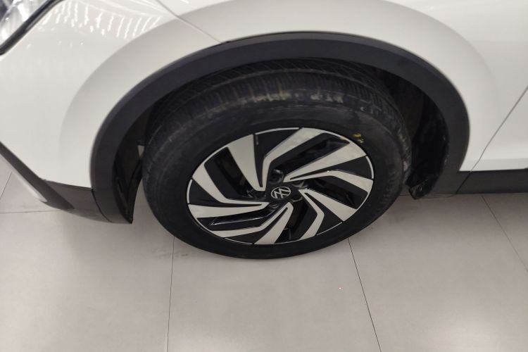 大众 途观L 2023款 330TSI 自动两驱舒享版车身外观6007