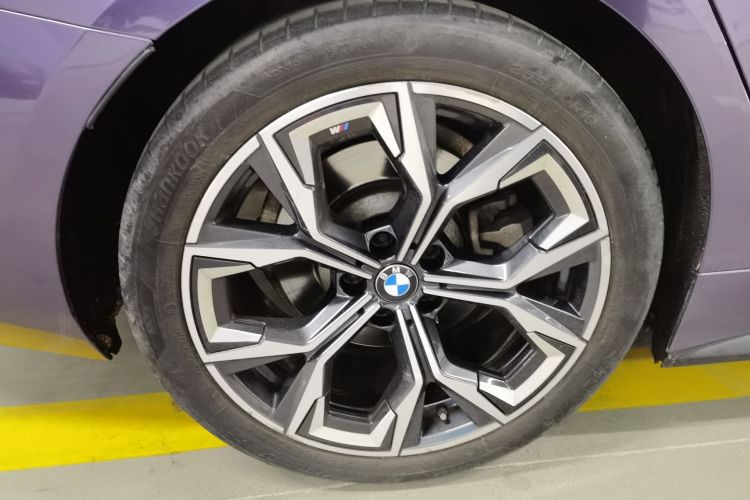 宝马4系 2022款 430i Gran Coupe M运动曜夜套装车身外观6008