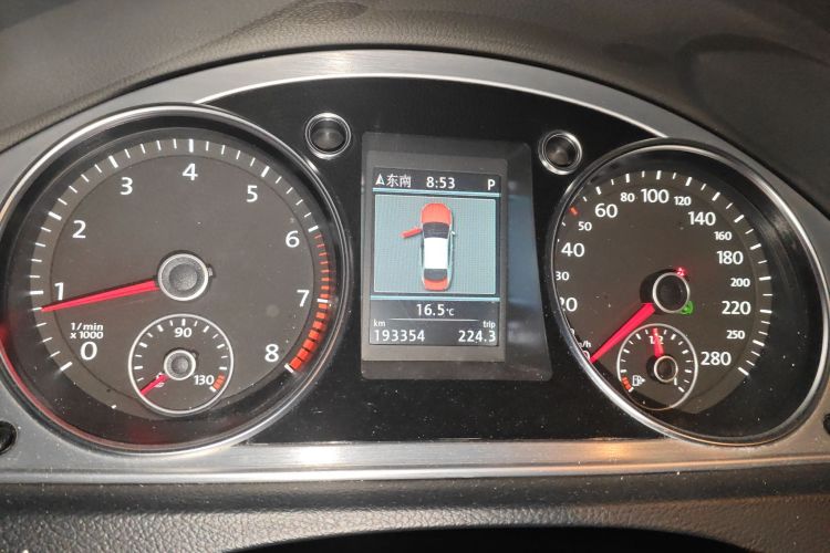 一汽-大众CC 2013款 2.0TSI 豪华型中控内饰14