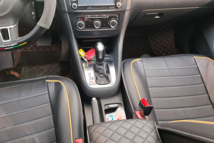 大众 高尔夫 2011款 1.6 自动舒适型局部细节18