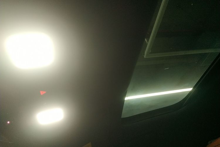 理想汽车 理想L8 2023款 Max中控内饰22