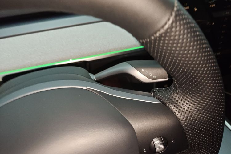 特斯拉 Model Y 2024款 后轮驱动版中控内饰18