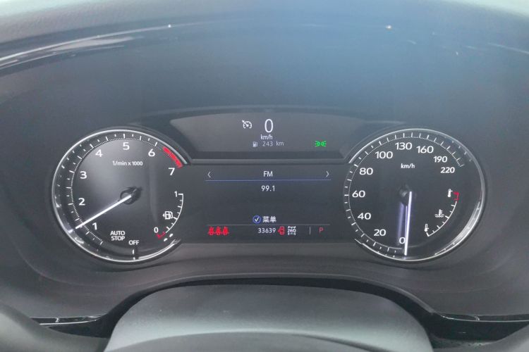 凯迪拉克XT5 2022款 2.0T 四驱豪华型（蜂鸟版）中控内饰14