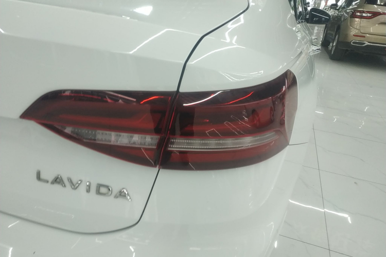 大众 朗逸 2023款 1.5L 自动五百万版车身外观6001