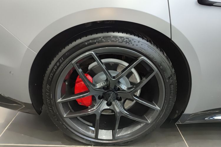 鸿蒙智行 智界S7 2024款 Max RS 四驱性能版车身外观6008