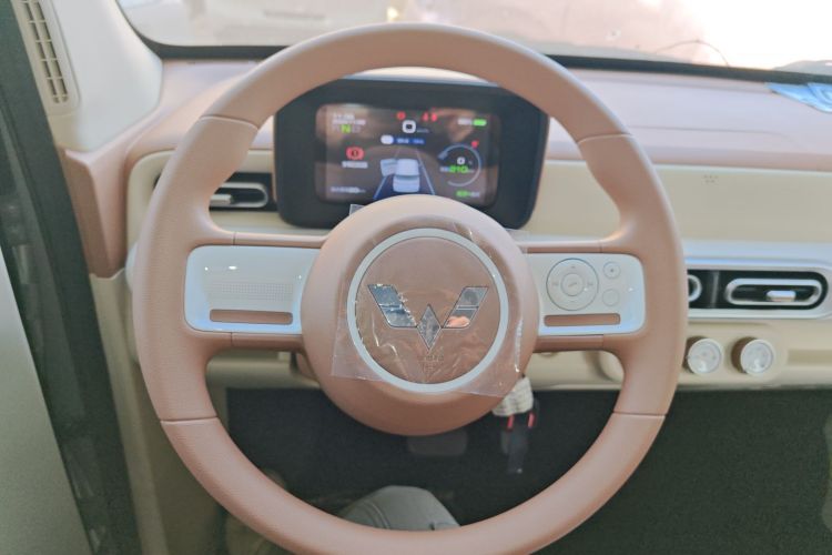 五菱汽车 宏光MINIEV 2024款 第三代 215km 青春版中控内饰13