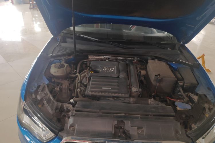 奥迪A3 2015款 Sportback 35 TFSI 百万纪念舒享型局部细节9006