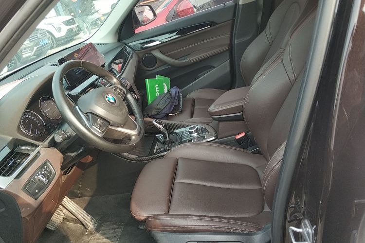 宝马X1 2020款 sDrive25Li 领先型局部细节19