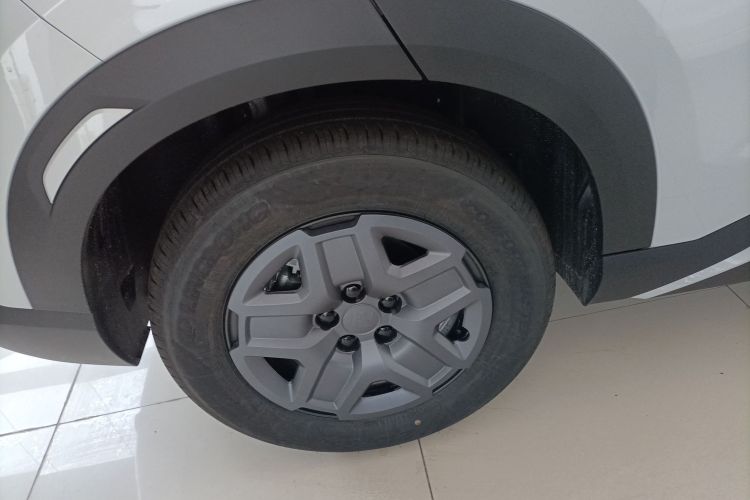 比亚迪 元UP 2025款 301KM 领航型车身外观6008