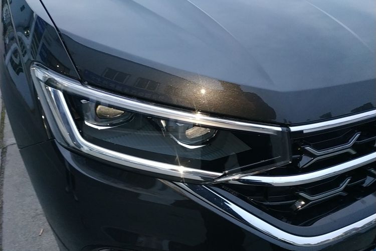 大众 探岳 2025款 众享款 300TSI车身外观8