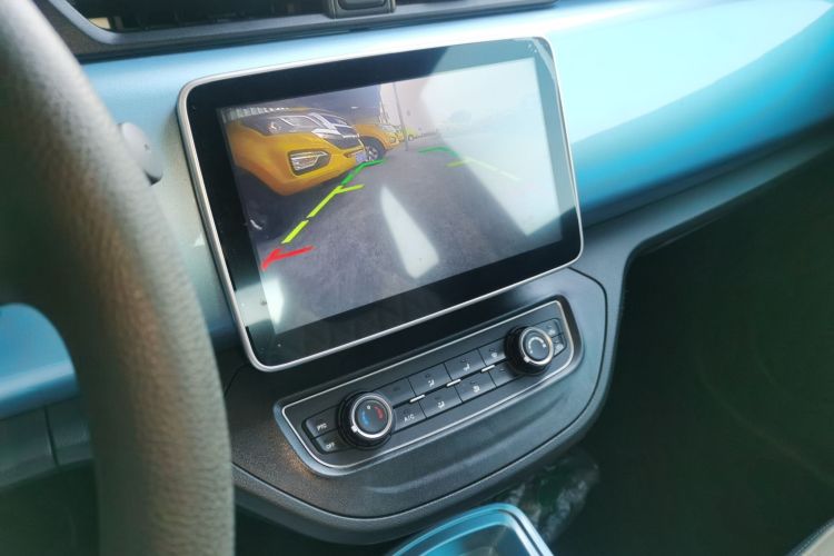 华晨新日i03 2021款 318km 31.45kWh局部细节16