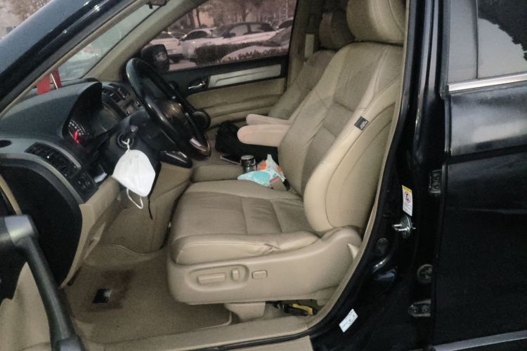 本田CR-V 2010款 2.4L 自动四驱豪华版局部细节19