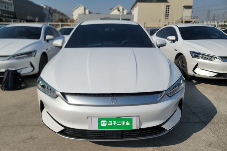 比亚迪 秦PLUS 2023款 EV 510KM 出行版车身外观2
