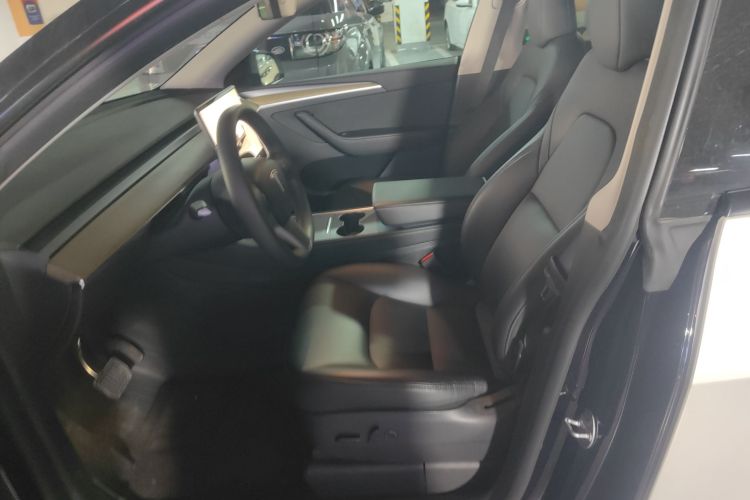 特斯拉 Model Y 2022款 改款 后轮驱动版局部细节19