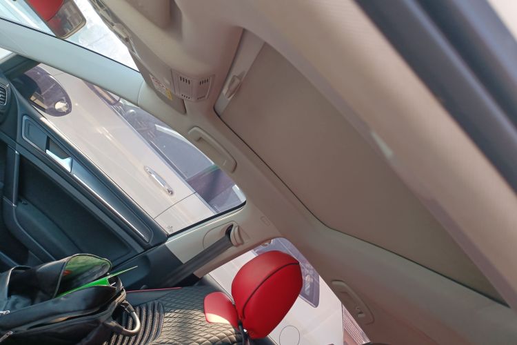 大众 高尔夫 2017款 1.6L 自动舒适百万辆纪念版中控内饰22