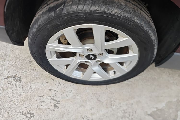 捷达VS5 2019款 280TSI 自动悦享型车身外观6008