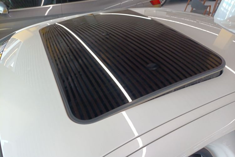 宝马3系 2020款 改款 325i M运动曜夜套装局部细节57