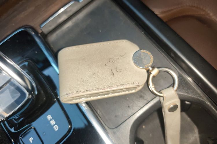 沃尔沃S90 2022款 B5 智远豪华版中控内饰11