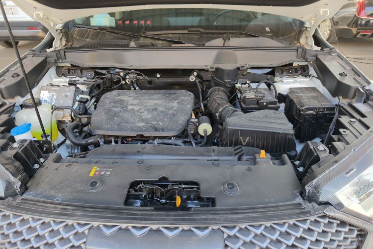 哈弗H6 2024款 1.5T 两驱经典版机舱底盘24