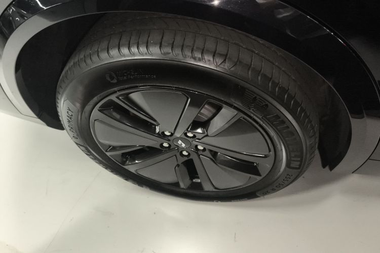 理想汽车 理想L8 2024款 Max车身外观56