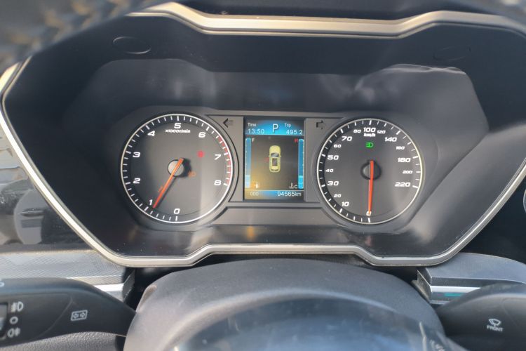 众泰T700 2017款 1.8T 双离合尊享型中控内饰14