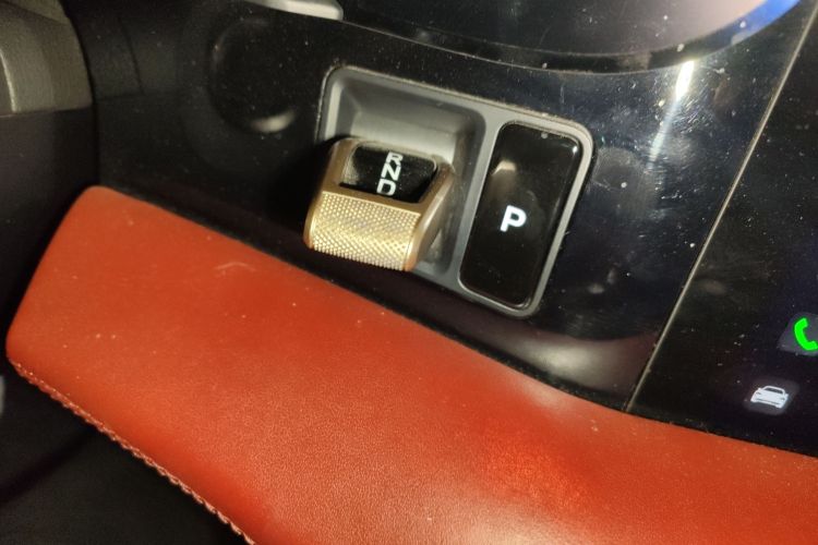 保时捷 2022款 Taycan中控内饰18