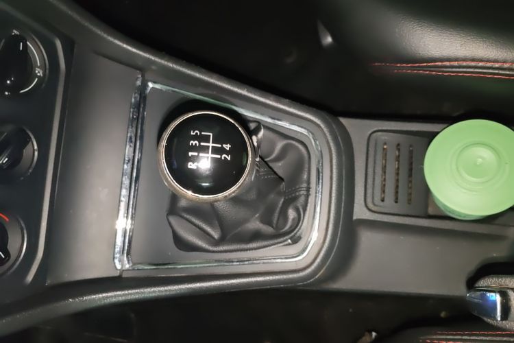 大众 宝来 2016款 1.6L 手动时尚型局部细节18