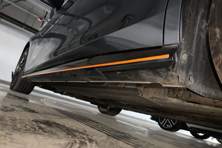 长安UNI-V 2023款 2.0T 锋速版局部细节9002