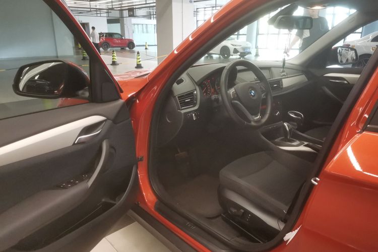 宝马X1 2014款 sDrive18i 时尚型中控内饰20