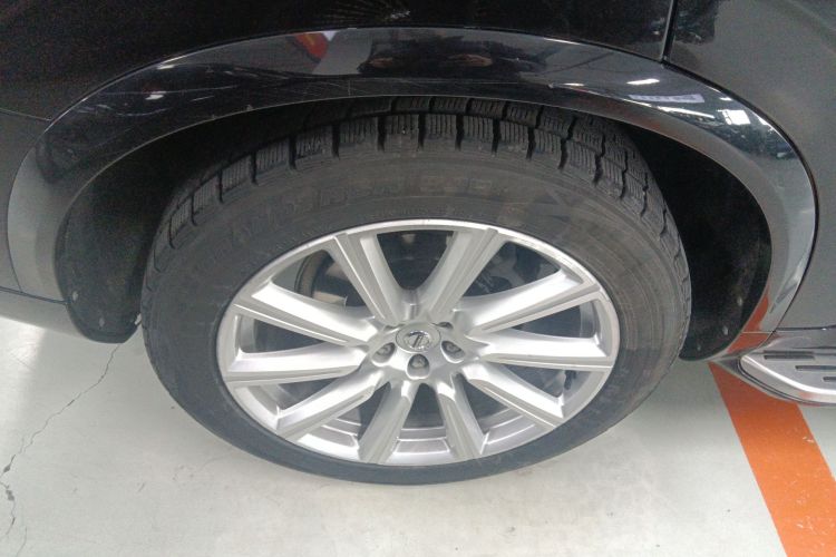 沃尔沃XC90 2018款 T6 智雅版 7座车身外观56