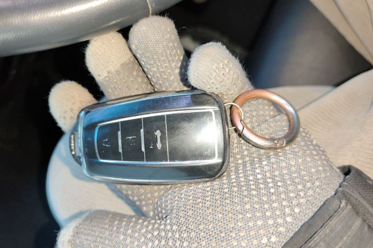 丰田 凯美瑞 2021款 2.0G 豪华版中控内饰7001