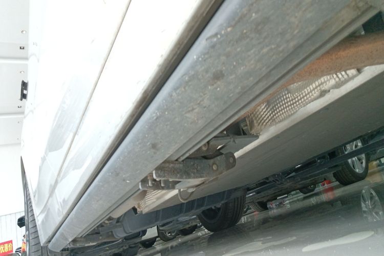 理想汽车 理想L9 2024款 Pro局部细节9001