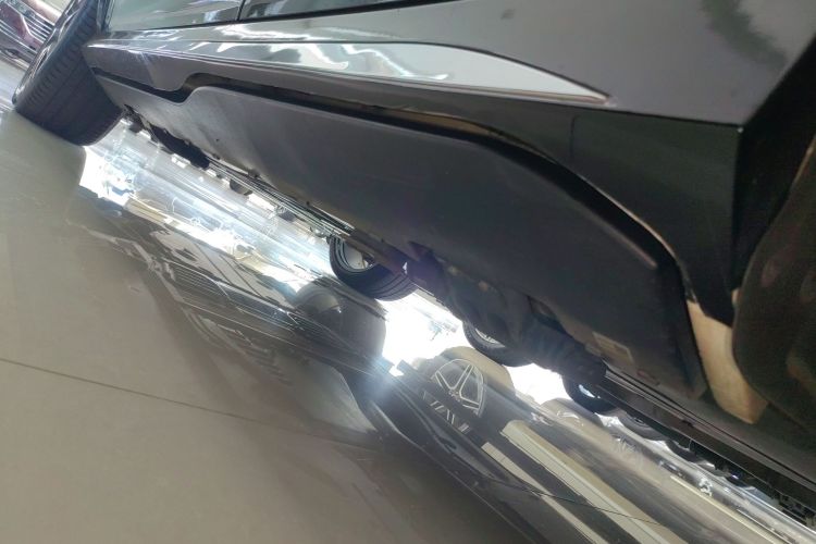 奔驰GLE AMG 2020款 AMG GLE 53 4MATIC+局部细节9002