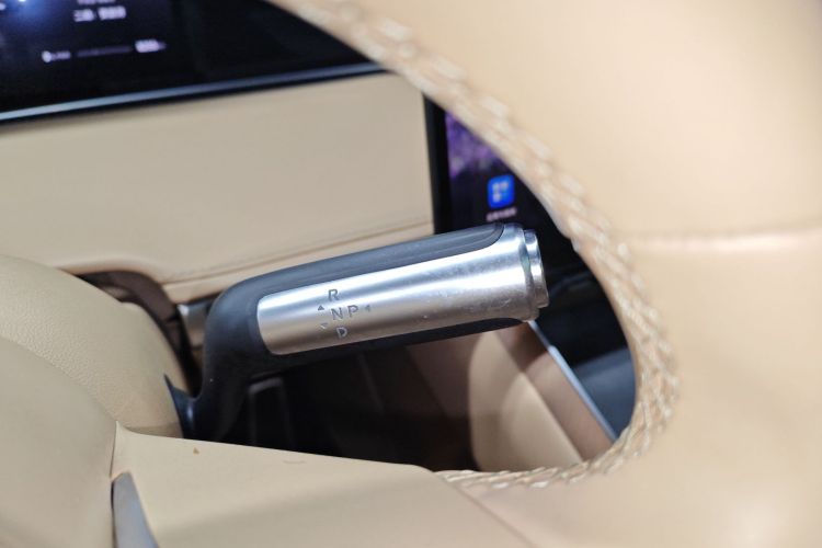 鸿蒙智行 享界S9 2024款 纯电 Ultra 四驱旗舰版中控内饰18