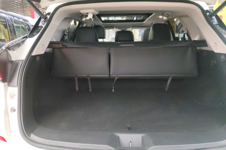 日产 楼兰 2021款 2.5L XL 两驱智联豪华版局部细节23