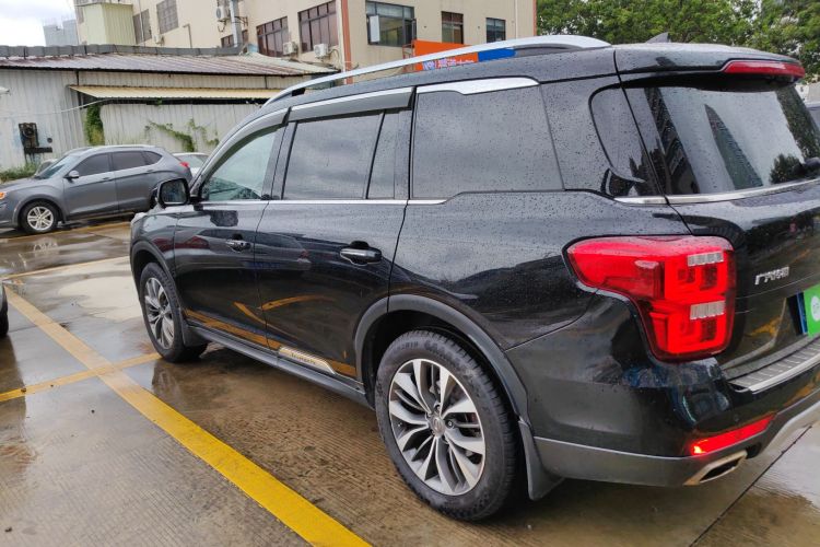 广汽传祺 传祺GS8 2017款 320T 两驱豪华智联版（七座）车身外观6003