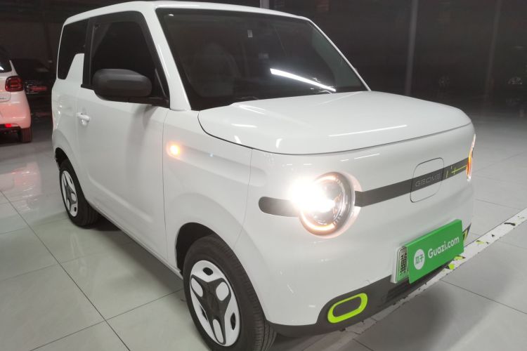 吉利银河 熊猫 2025款 210km 元气熊车身外观3