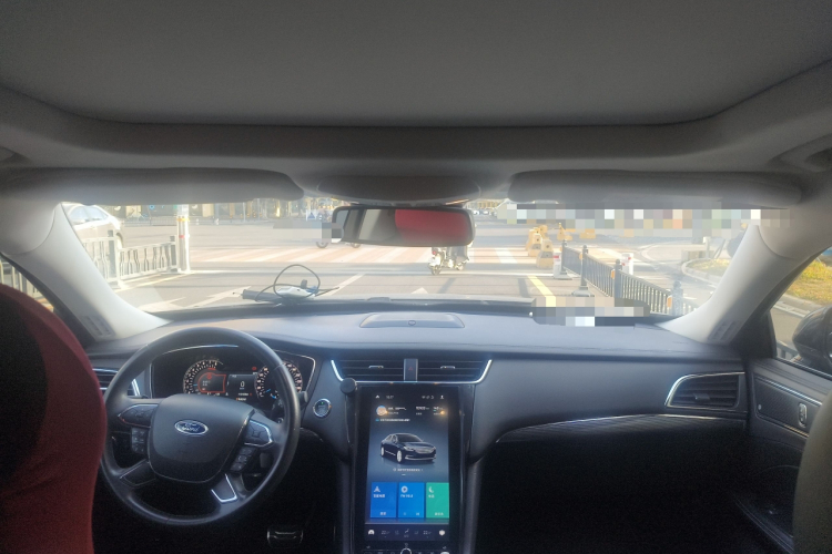 福特 金牛座 2019款 EcoBoost 245 尊享版中控内饰22