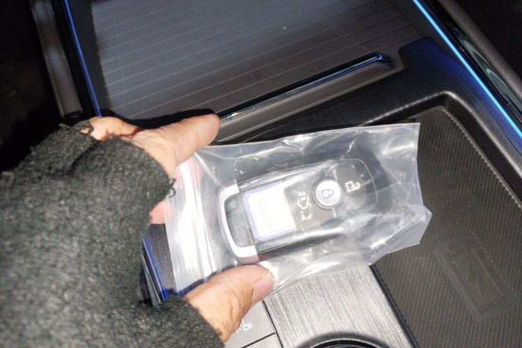 福特 蒙迪欧 2024款 2.0T E-混动运动版 ST-Line中控内饰11