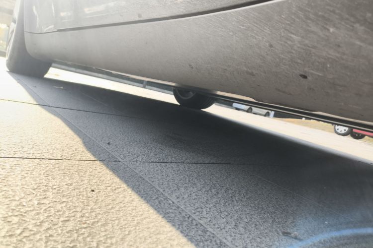 特斯拉 Model Y 2022款 改款 后轮驱动版局部细节9001