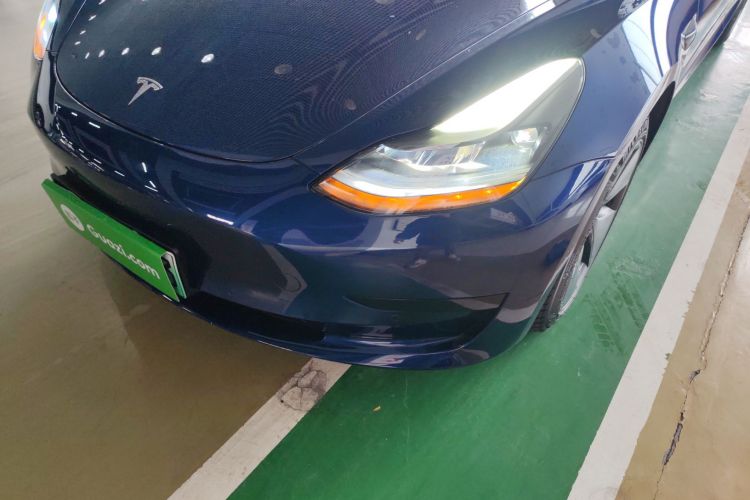 特斯拉 Model 3 2021款 标准续航后驱升级版局部细节36