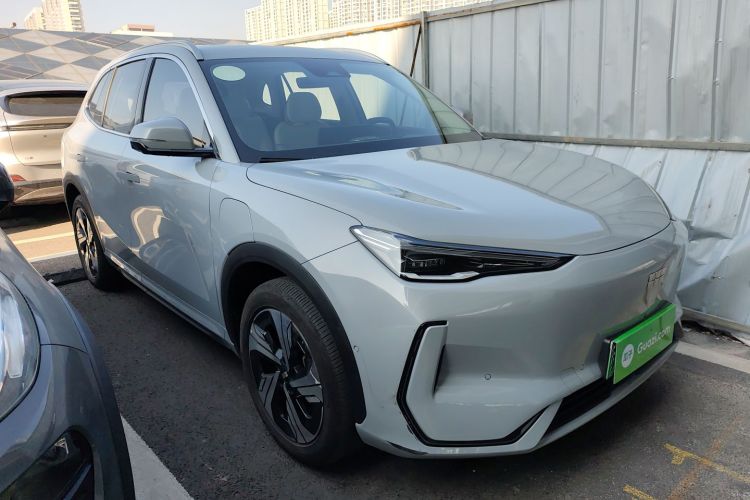 吉利银河 银河E5 2024款 530km 星舰版车身外观3