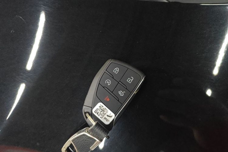 别克 君越 2025款 28T 白金版中控内饰7001