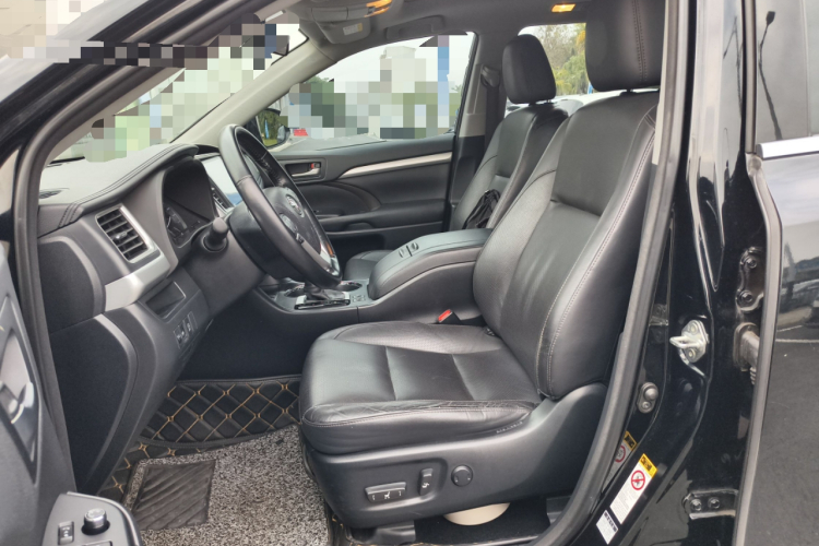 丰田 汉兰达 2015款 2.0T 两驱豪华版 7座中控内饰19