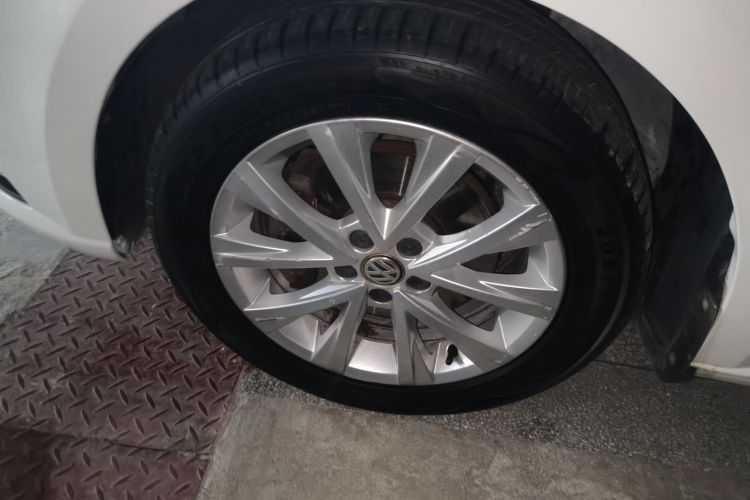 大众 朗逸 2015款 230TSI DSG舒适版车身外观6002