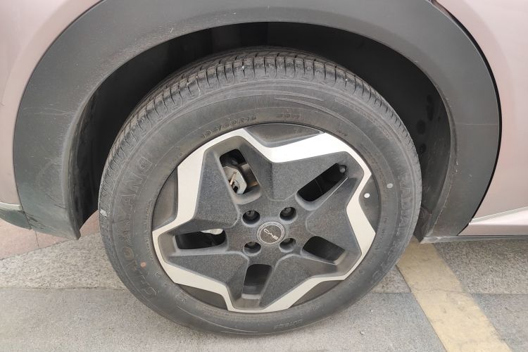 比亚迪 海豚 2021款 405km 时尚版车身外观6008