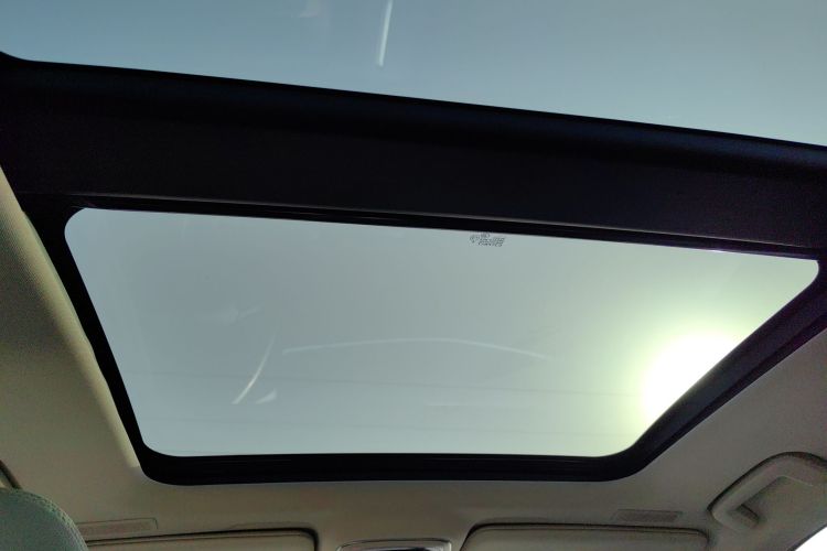 领克05 2020款 2.0TD 两驱耀Halo中控内饰22