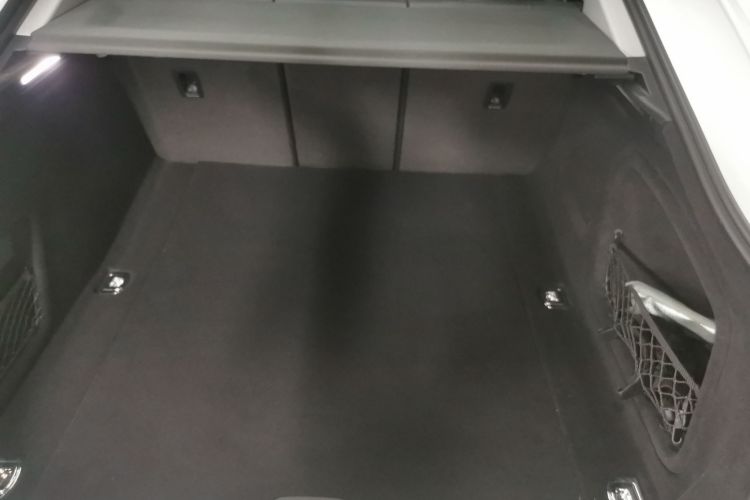 奥迪A5 2022款 Sportback 40 TFSI 时尚动感型机舱底盘23